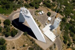 Самый большой в мире солнечный телескоп МакМата-Пирса