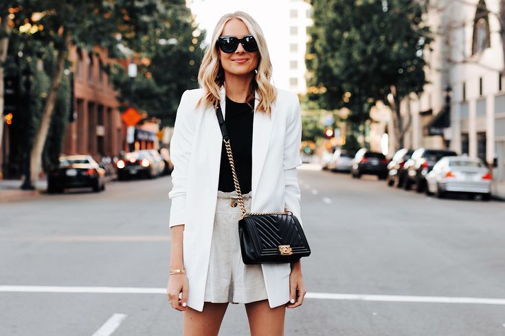 Женский белый пиджак - с чем носить